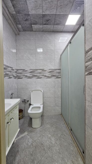 Uzunmüddətli kirayə mənzillər: Şəhər: Bakı/Abşeron Əmlak növü: Mənzil Ünvan: Nizami Nərimanov 3078 ci — 18