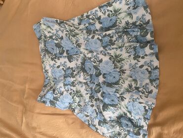 Ziyafət donları: Şəkildə gördüyünüz don S razmerdir.baha alinib.10 manata satiramHər — 15