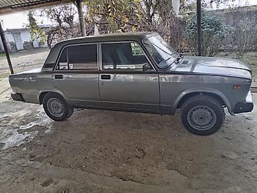lada priora 2018: VAZ 2107 sedan – klassik dizaynlı, arxaötürücülü şəhər və rayon — 1