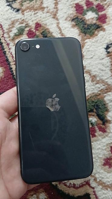 Apple iPhone SE (2-го поколения), цвет чёрный Все работает идеально