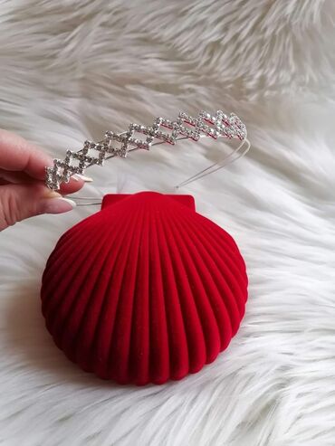 Aksesoari za kosu: Krune 1300 — 13