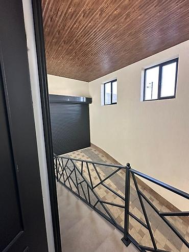 Həyət evləri və villaların satışı: Şüvəlan qəs. 4 otaqlı, 280 kv. m, Kredit yoxdur — 20