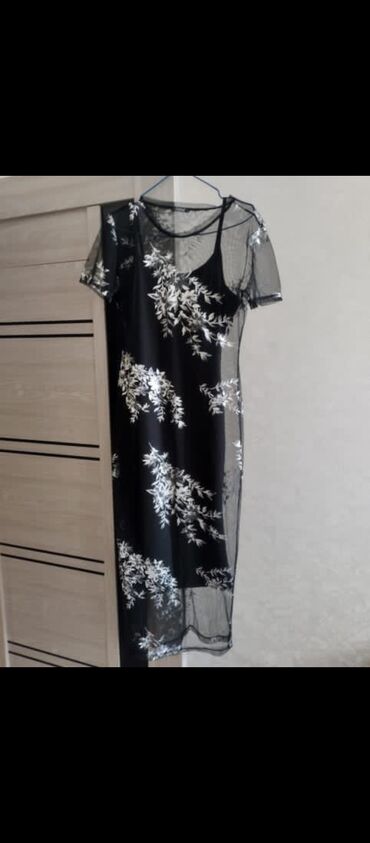 платья на прокат баку: Don S beden geynilmeyib