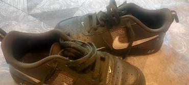 kronos patike: Patike Nike br 38. Original imaju malo oštećenje na desnoj panici od — 7