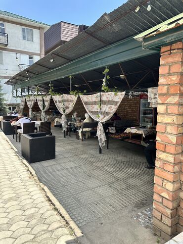 Продажа домов: Коттедж, 1400 м², 15 комнат, Риэлтор, Косметический ремонт — 4