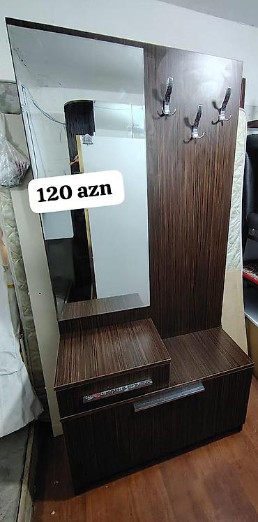 İşlənmiş, 1 qapı, Güzgülü, Qəhvəyi, Açılan, Düz dolab