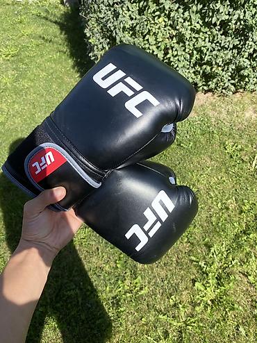 glove: Боксерские перчатки, состояние хорошое, не пахнут — 1