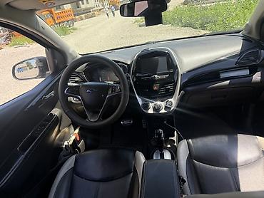 Chevrolet: Chevrolet Spark: 2017 г., 1 л, Вариатор, Бензин, Хэтчбэк — 7