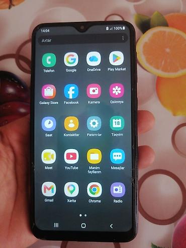 samsunq 32: Samsung Galaxy A10, 32 GB, rəng - Qara, İki sim kartlı — 3