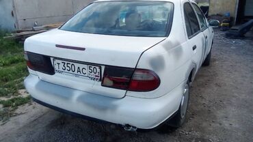 nissan almera 1998: Nissan Almera: 1998 г., 1.6 л, Механика, Бензин, Седан