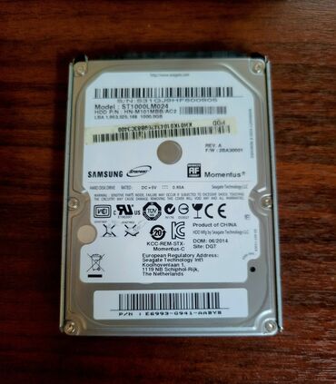 13 disk: Daxili Sərt disk (HDD) Samsung, 1 TB, 2.5"