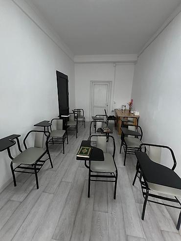 Аудиторные стулья с откидными пюпитрами (комплект) - Металлический at lalafo.kg Аудиторные стулья с откидными пюпитрами (комплект) - Металлический