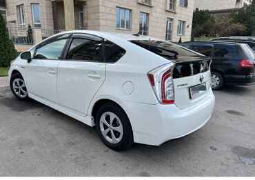 Toyota: Toyota Prius: 2013 г., 1.8 л, Автомат, Гибрид
