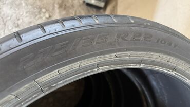 mt шины: Шина с параметрами 275/35 R22 104V, предназначенная для установки на