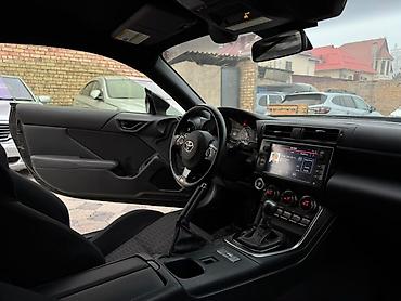 hks: Toyota GR86: 2023 г., 2.4 л, Автомат, Бензин, Купе — 6