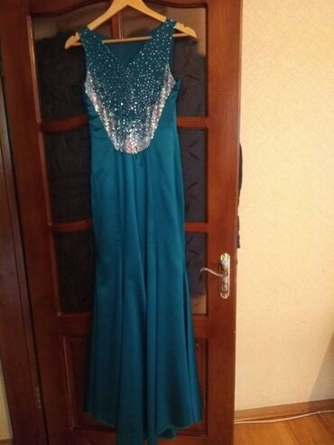 красивые платья на прокат в баку: Ziyafət donu, Maksi, L (EU 40)