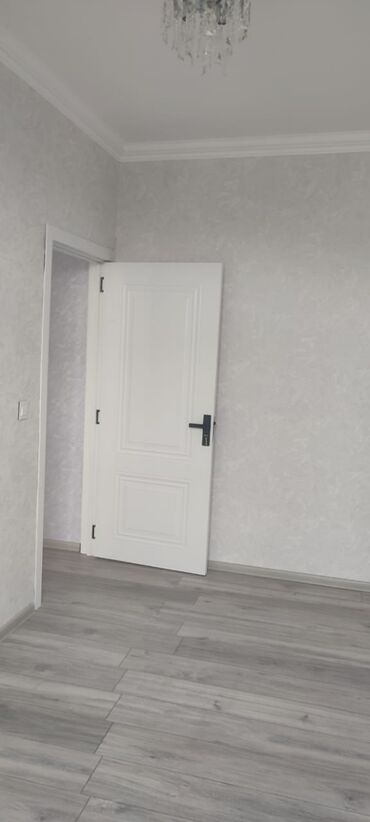 Otaq qapıları: Daxili qapılar – klassik dizayn, ağ rəngdə - Model: panel — 4