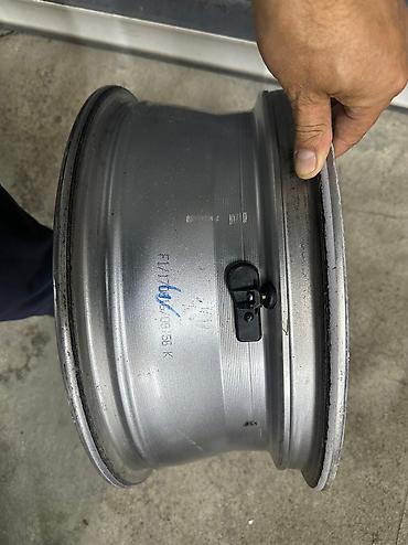 Диски: Литые Диски R 16 Hyundai, Комплект, отверстий - 5, Б/у — 7