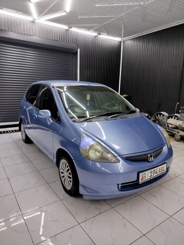 Honda: Honda Fit: 2002 г., 1.3 л, Вариатор, Бензин, Хэтчбэк