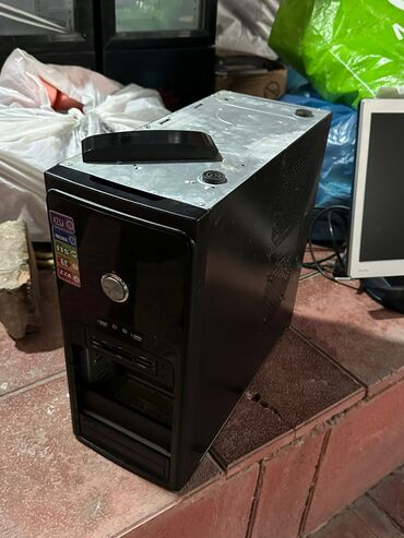 komputer ram: Компьютер