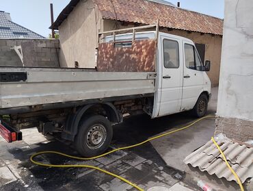 ош бишкек бус: Жүк ташуучу унаа, Mercedes-Benz, Дубль, 3 т, Колдонулган