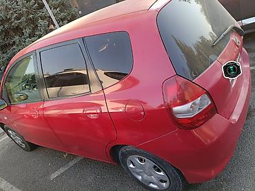 тайота vitiz: Honda Jazz: 2004 г., 1.3 л, Механика, Бензин, Хэтчбэк — 5