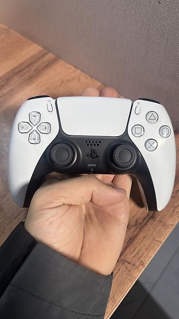 PS5 (Sony PlayStation 5): Контроллер DualSense для PlayStation 5 (оригинал, белый) - — 1