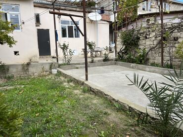 ciləgərdə ev: 200 kv. m, 4 otaqlı, Qaz, İşıq, Su
