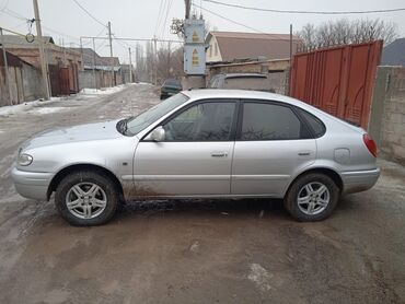 прада 95: Toyota Corolla: 2001 г., 1.6 л, Автомат, Бензин, Хэтчбэк