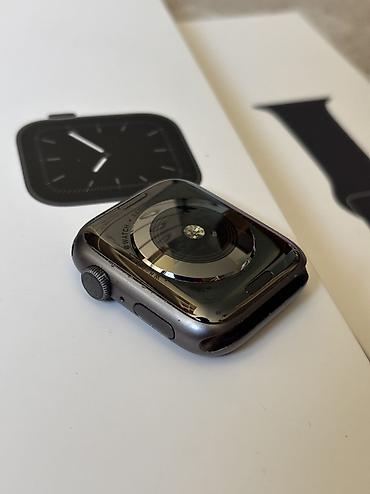 galaxy folder: Продаю Apple Watch series 5 в черном цвете с коробкой в комплекте — 4