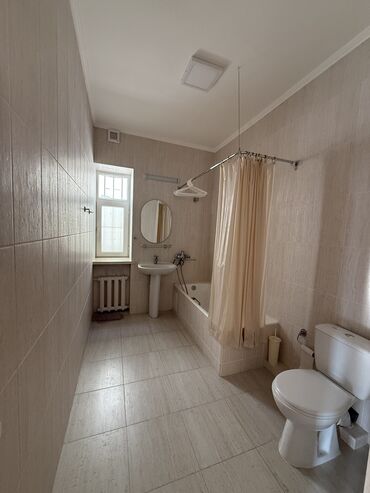 Долгосрочная аренда домов: 180 м², 8 комнат, Амбарная, Бассейн, Бронированные двери — 14