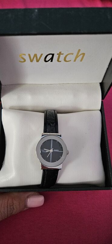 sat za merenje pulsa: Classic watch, Swatch, Female