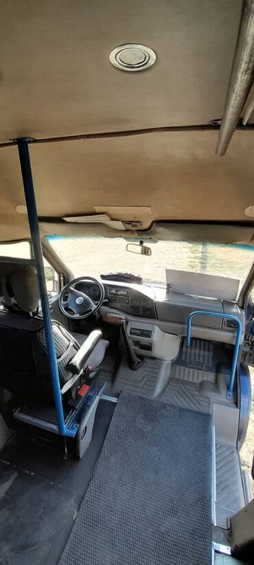 бус сарог: Volkswagen Crafter: 2006 г., 2.5 л, Механика, Дизель, Бус