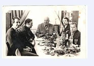 dovşan şəkili: Vintaj foto. Bu orjinal şəkil (vintaj) 1970 ci illərin axırı məşhur — 1