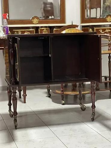 lenjivac: Stilska komoda – Dobro stanje 🌟 Širina: 78 cm, Dubina: 45 cm, Visina — 4