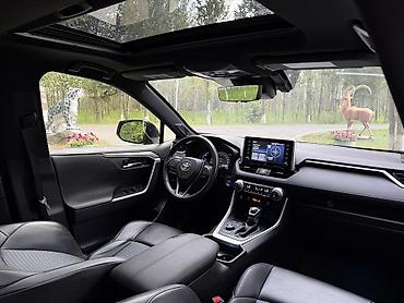 авто бесплатно: Toyota RAV4: 2020 г., 2.5 л, Автомат, Гибрид, Внедорожник — 8