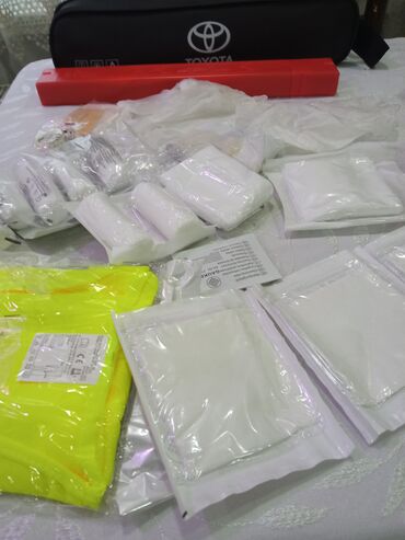 İlk yardım dəstləri: Toyota avtomobil üçün təhlükəsizlik/ilk yardım dəsti - Brend loqolu — 10