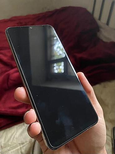 d19 pro v2: Смартфон realme (серия C/10 Pro‑стайл) в светлом цвете с плоскими — 2