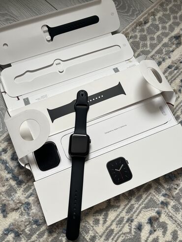 series: Продаю Apple Watch 6 series 44mm состояние отличное полный комплект