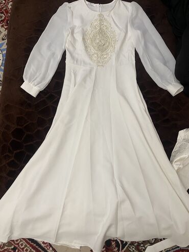 Повседневные платья: Продаю платье всё в комплекте,одевала один раз,можете примерить на — 9