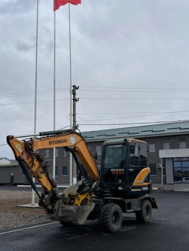 продажа эвакуаторов в бишкеке: Экскаватор, Hyundai, Колесный