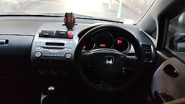 Honda: Honda Fit: 2002 г., 1.3 л, Вариатор, Бензин, Хэтчбэк — 8
