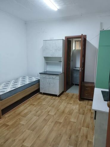 частный дом лебединовка: 50 м², 2 комнаты, Утепленный, Бронированные двери, Забор, огорожен