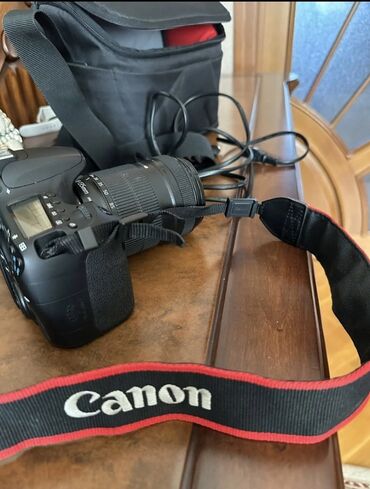 Fotokameralar: Canon fotoparat profesianal
