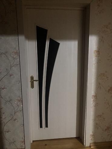 taxta dibcek: Ağ rəngli interyer qapısı - Material: ağ tonlarda laminat/ MDF — 2