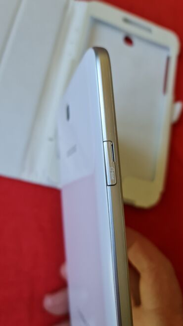 Tableti: Tablet kao nov 7 inca sve radi — 10