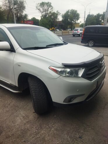 тоета хайлендер: Toyota Highlander: 2011 г., 3.5 л, Автомат, Бензин, Внедорожник