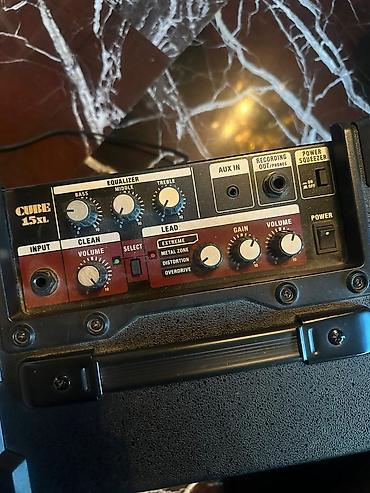 gitara temiri: Elektron gitar üçün səs çihazı. Demək olarki işlədilməyib. Qızımən — 3