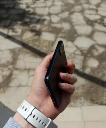 Samsung: Samsung Galaxy S22, 128 GB, rəng - Qara, İki sim kartlı