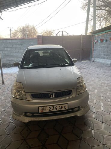 машина кж степ: Honda Stream: 2002 г., 1.7 л, Автомат, Газ, Вэн/Минивэн